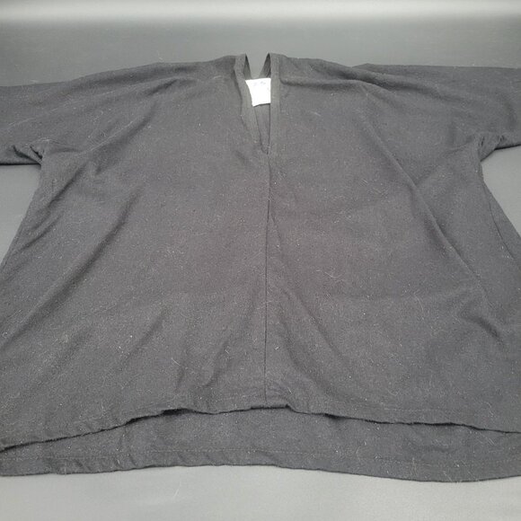 Miranda Bennett Silk V-Neck Top - Picture 4 of 11